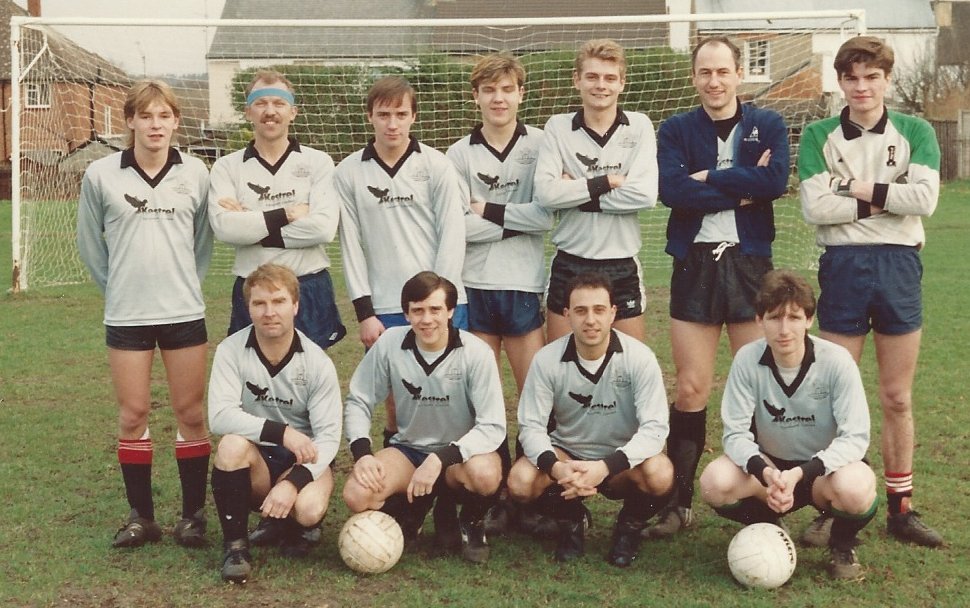 Guildford City Weysiders Reserves 1988-9 Guildford City Weysiders Reserves 1988-9